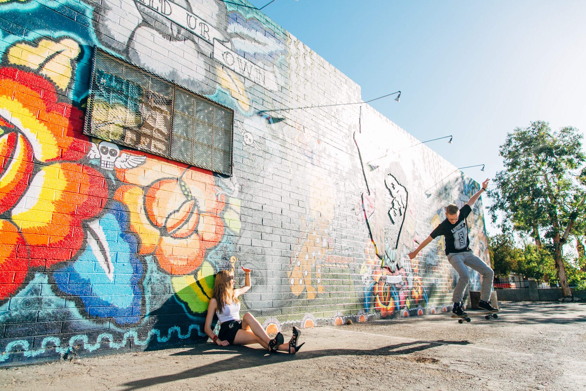 phoenix-scottsdale-graffiti-engagement-session-vienna-glenn-001