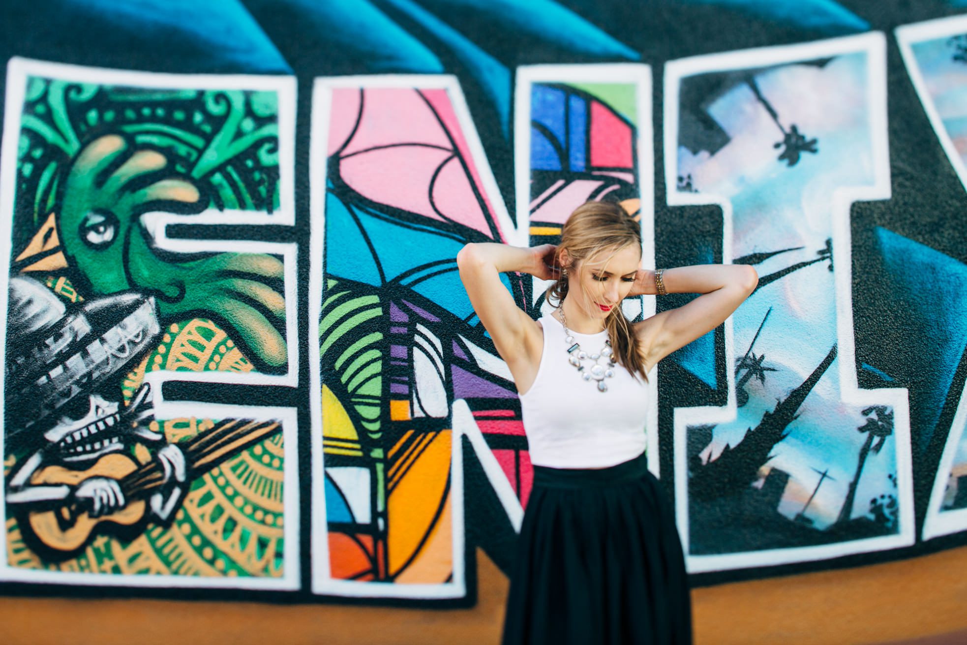 phoenix-scottsdale-graffiti-engagement-session-vienna-glenn-037