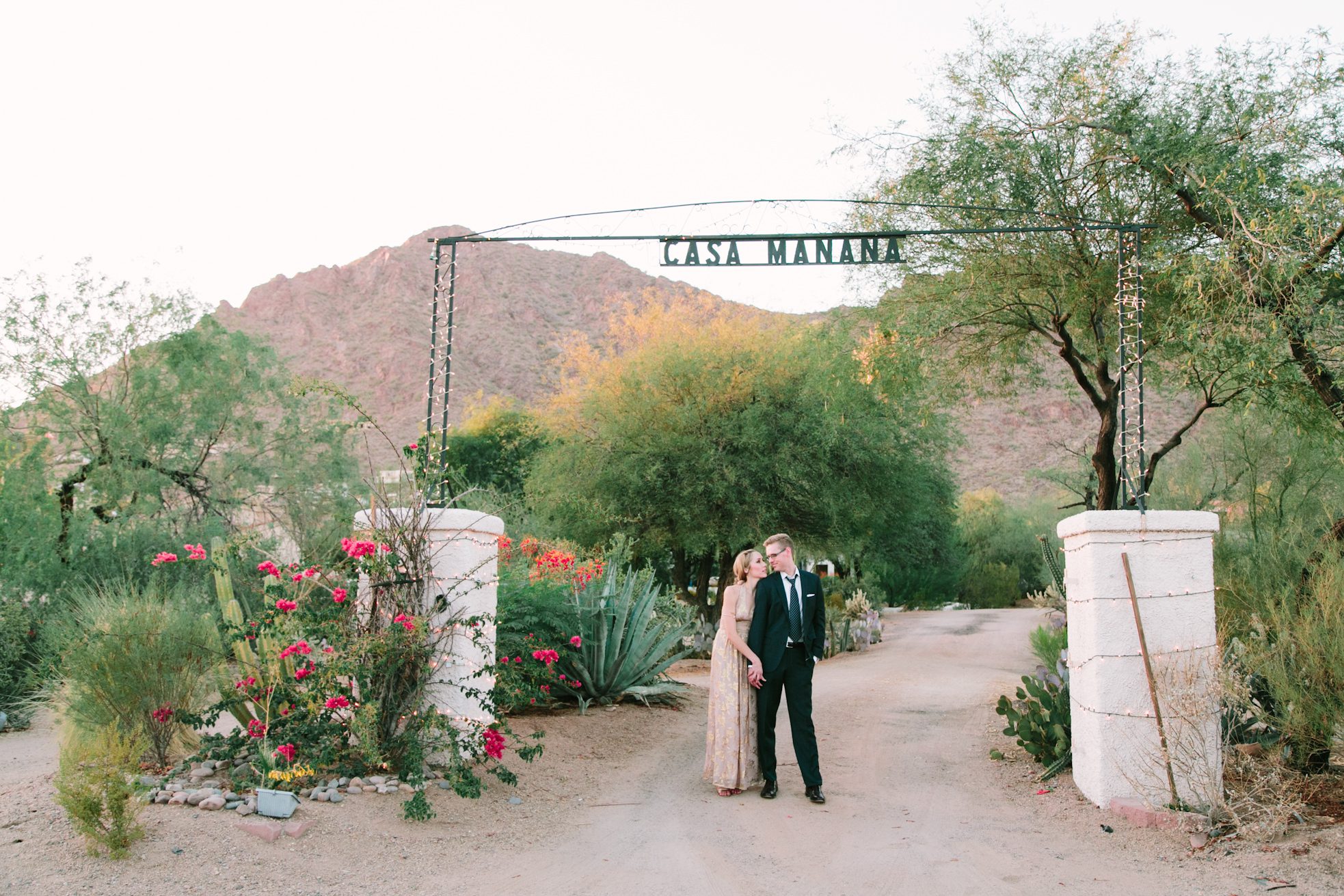 phoenix-scottsdale-graffiti-engagement-session-vienna-glenn-072