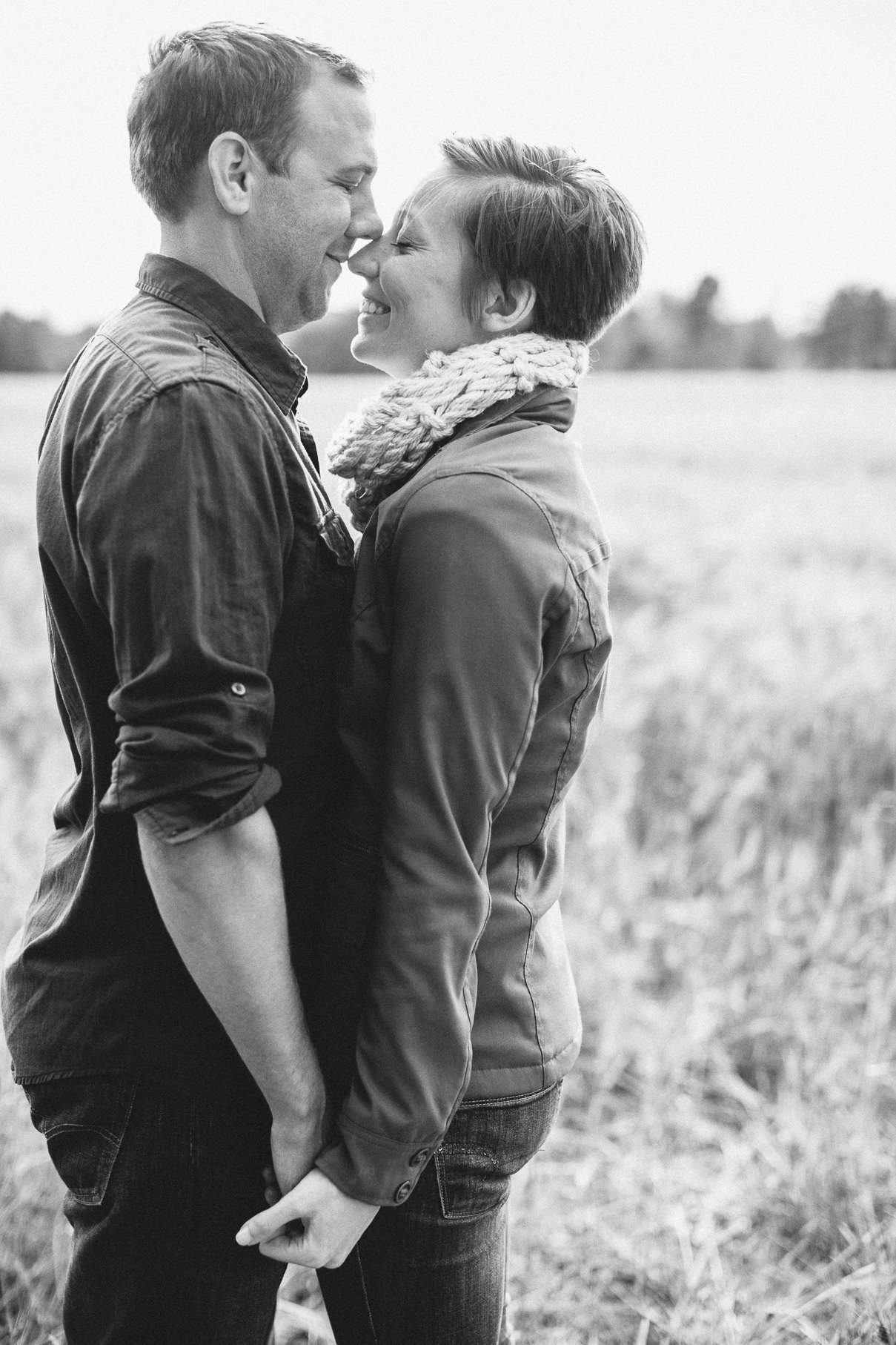 nothern-michigan-lake-superior-engagement-photo-006