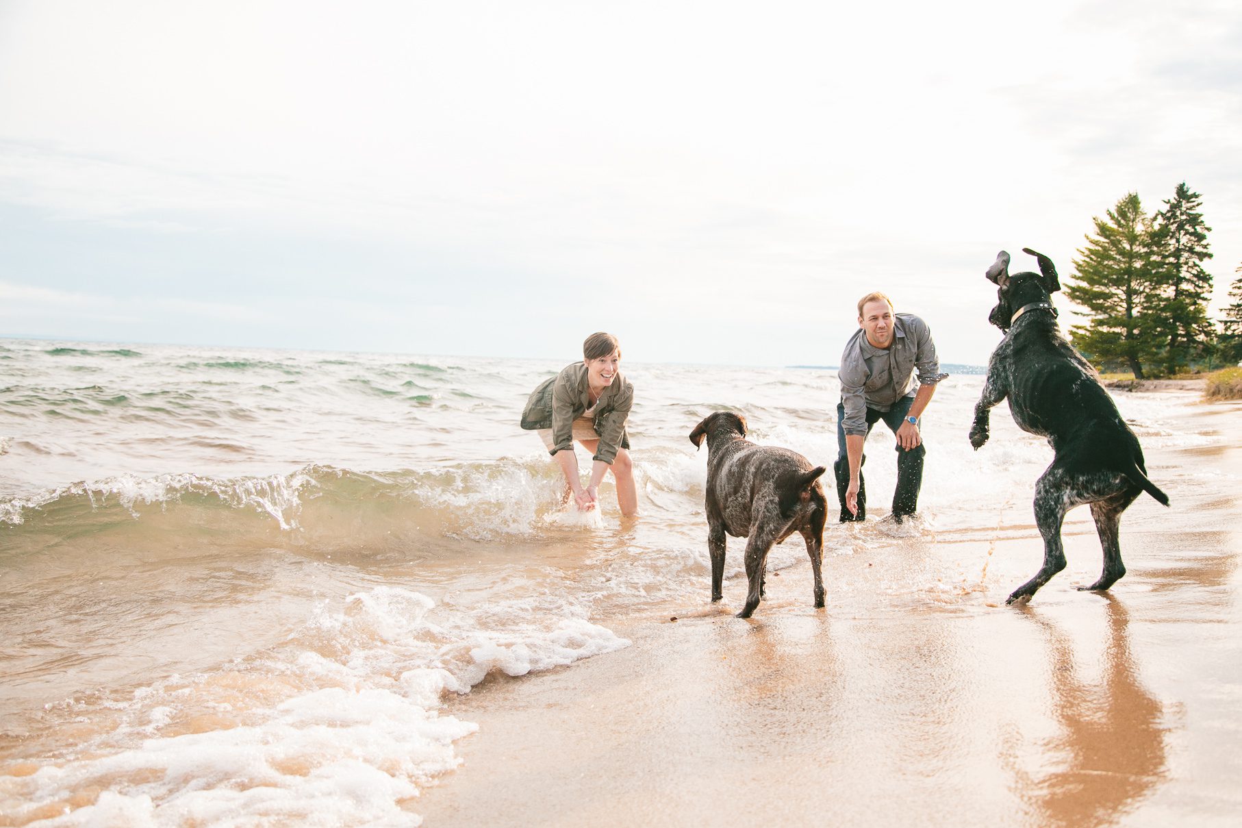 nothern-michigan-lake-superior-engagement-photo-030